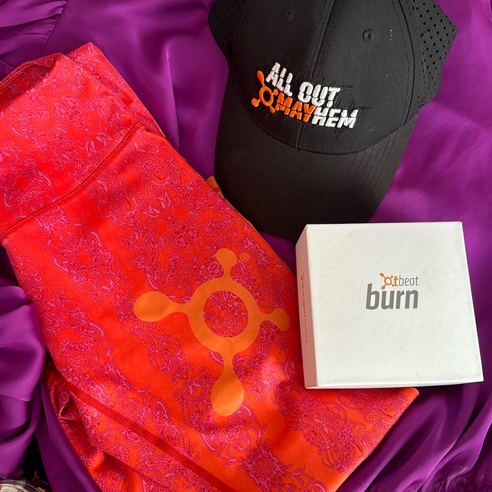Orange Theory armband heart rate monitor, charger, box, 2nd band, hat, leggings